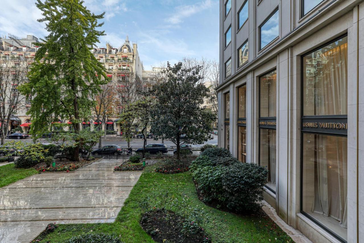Montaigne Executive Suite Parigi Esterno foto